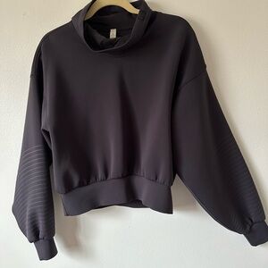 Lululemon Funnel Neck Pullover Sweatshirt size 6
